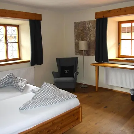 Zum Stern Inn 2*