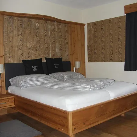 Mini-hôtel Zum Stern 2*